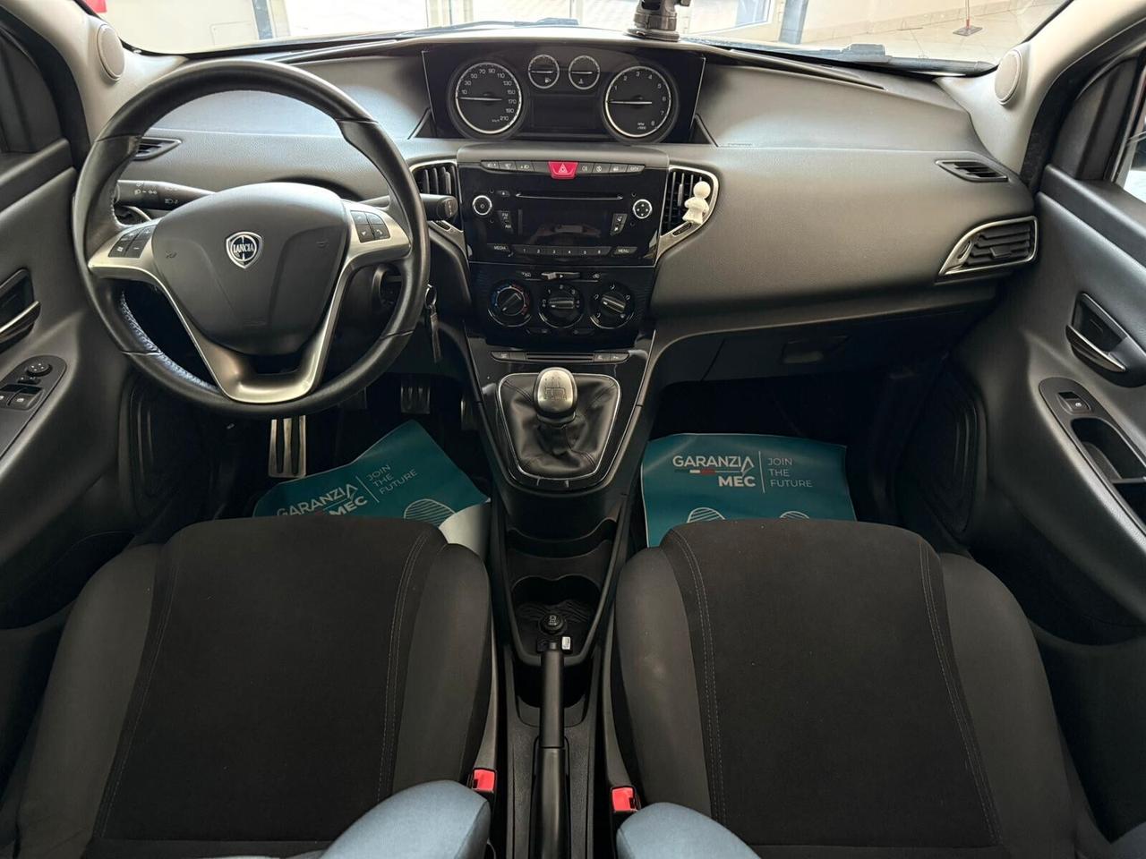 Lancia Ypsilon 1.2 69 CV Gold