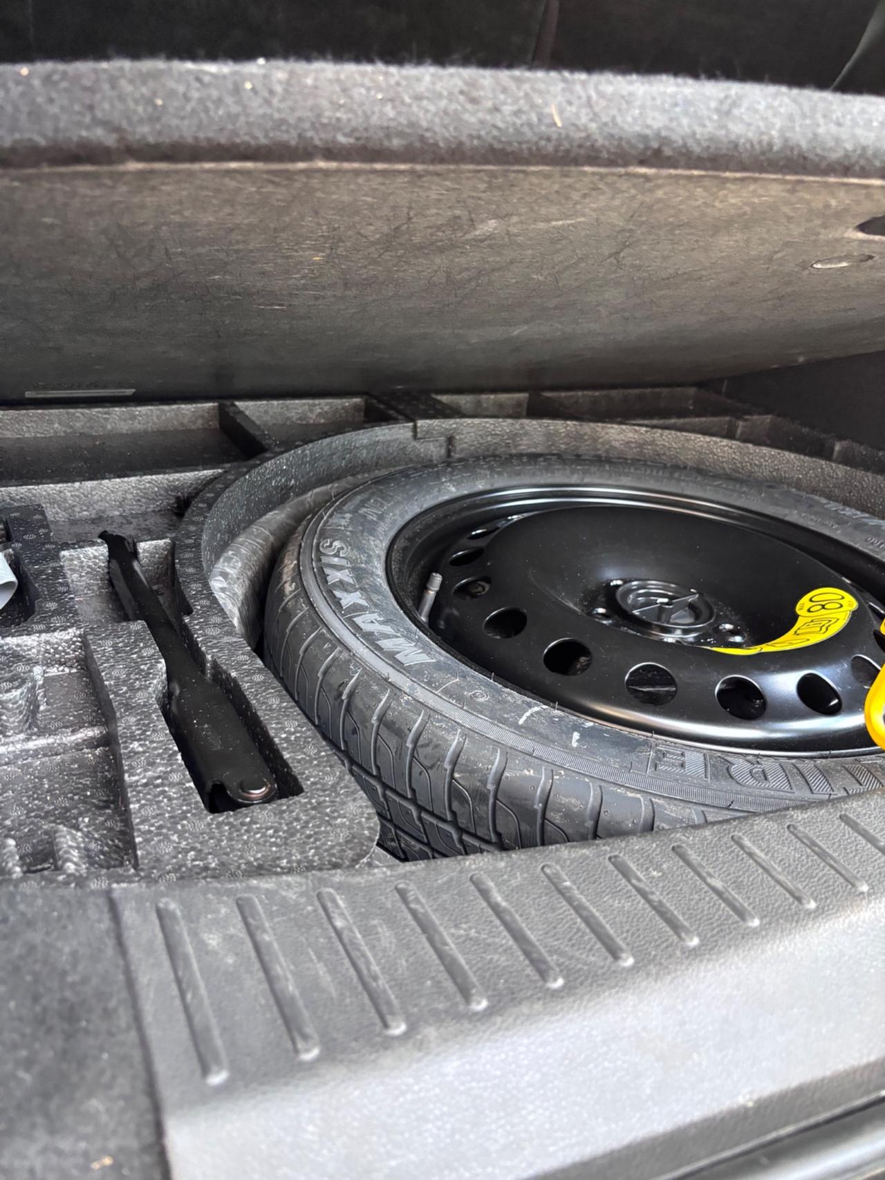 Ford Kuga 1.5 TDCI 120 CV S&S 2WD Powershift Titanium