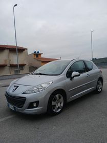 Peugeot 207 1.4 HDi 70CV 3p. ONE Line