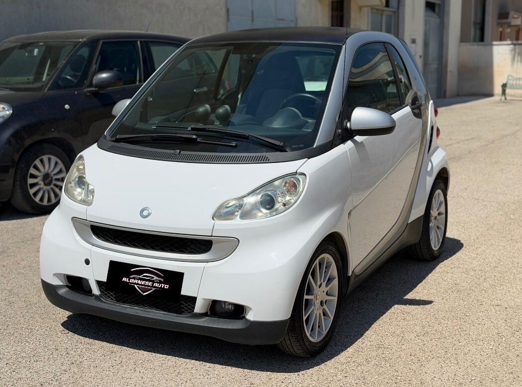 Smart ForTwo 1000 52 kW MHD coupé pure