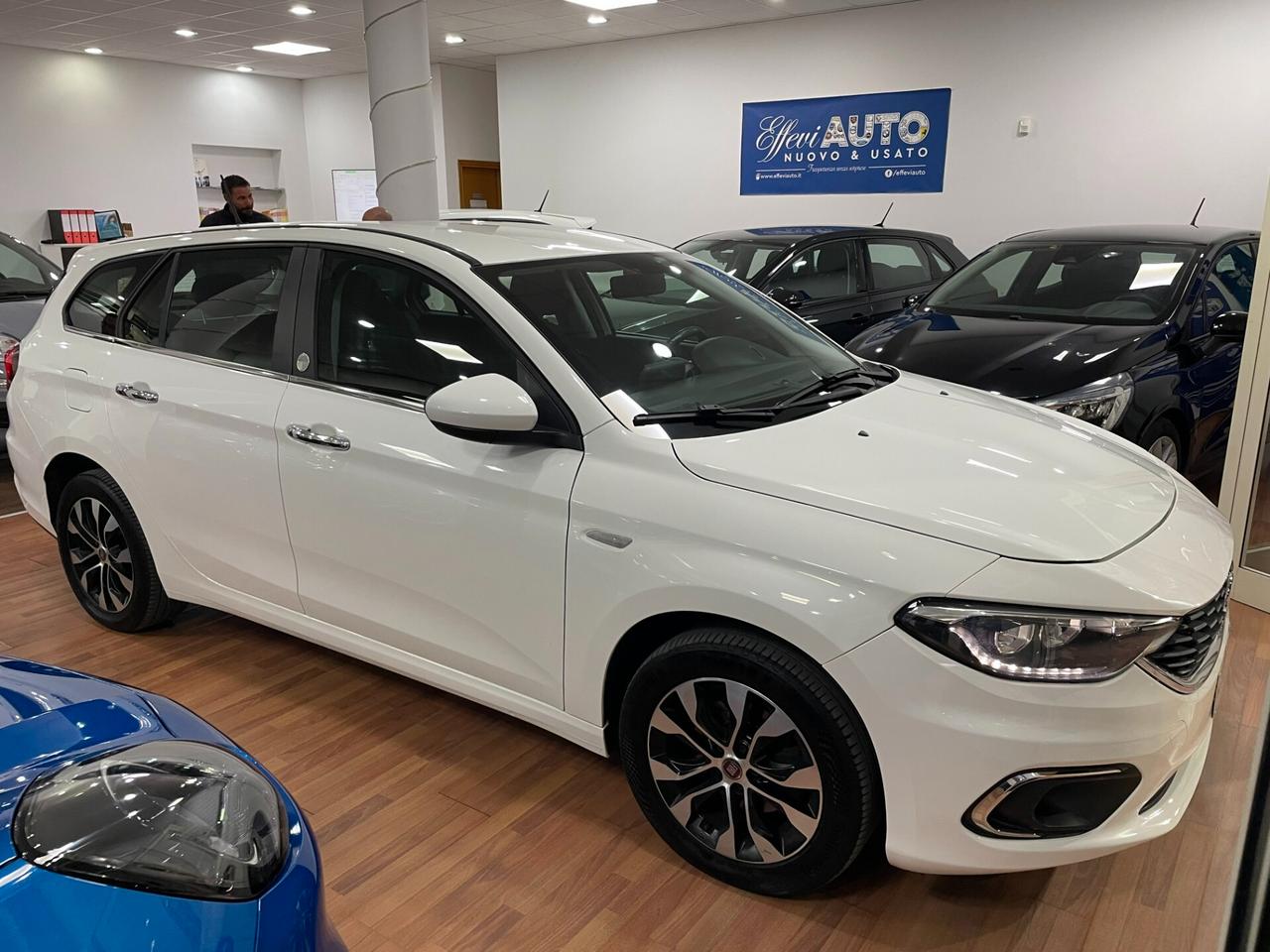 FIAT TIPO 1.6 MJT 120CV SW MIRROR - 2020