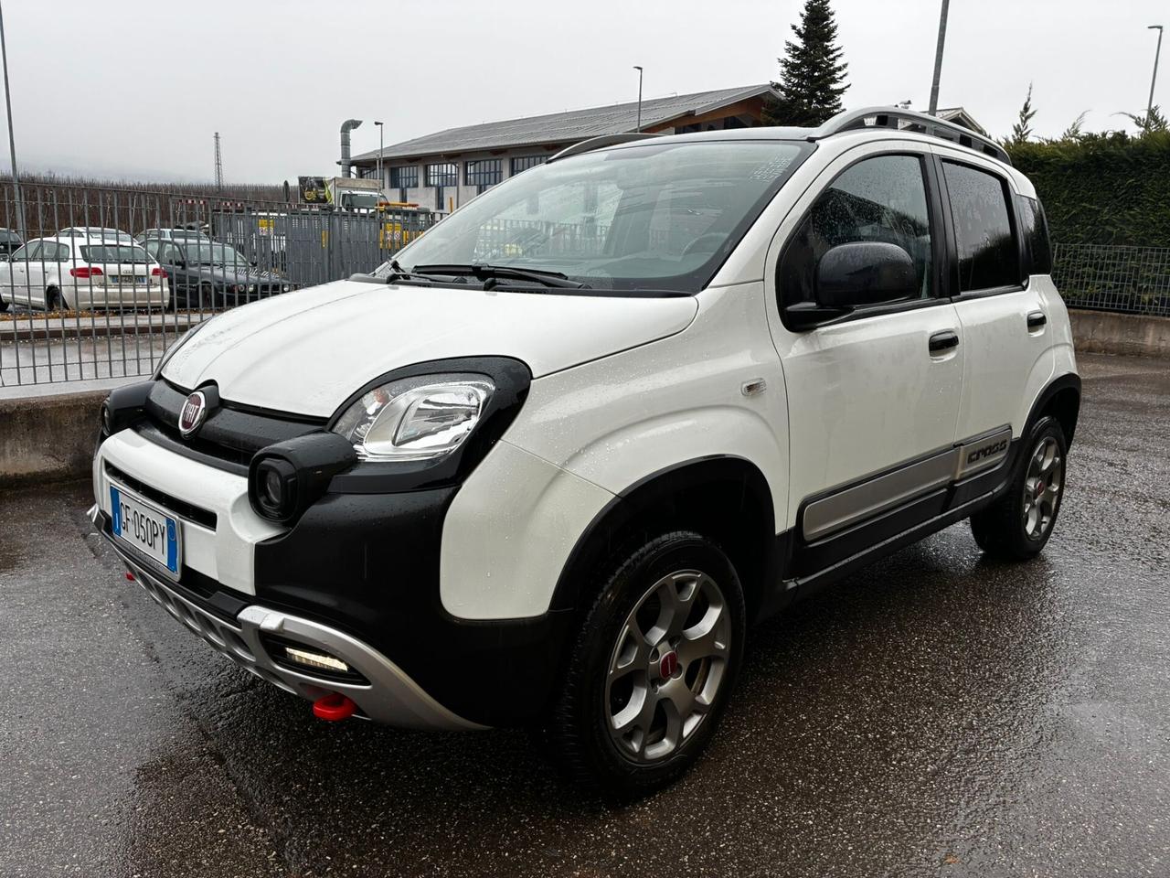 FIAT PANDA CROSS 4x4 0.9TWINAIR - GANCIO TRAINO