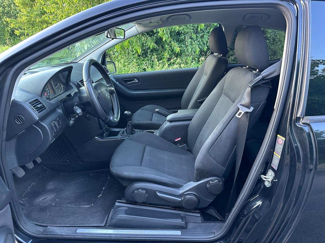Mercedes-benz A 160 - 2010