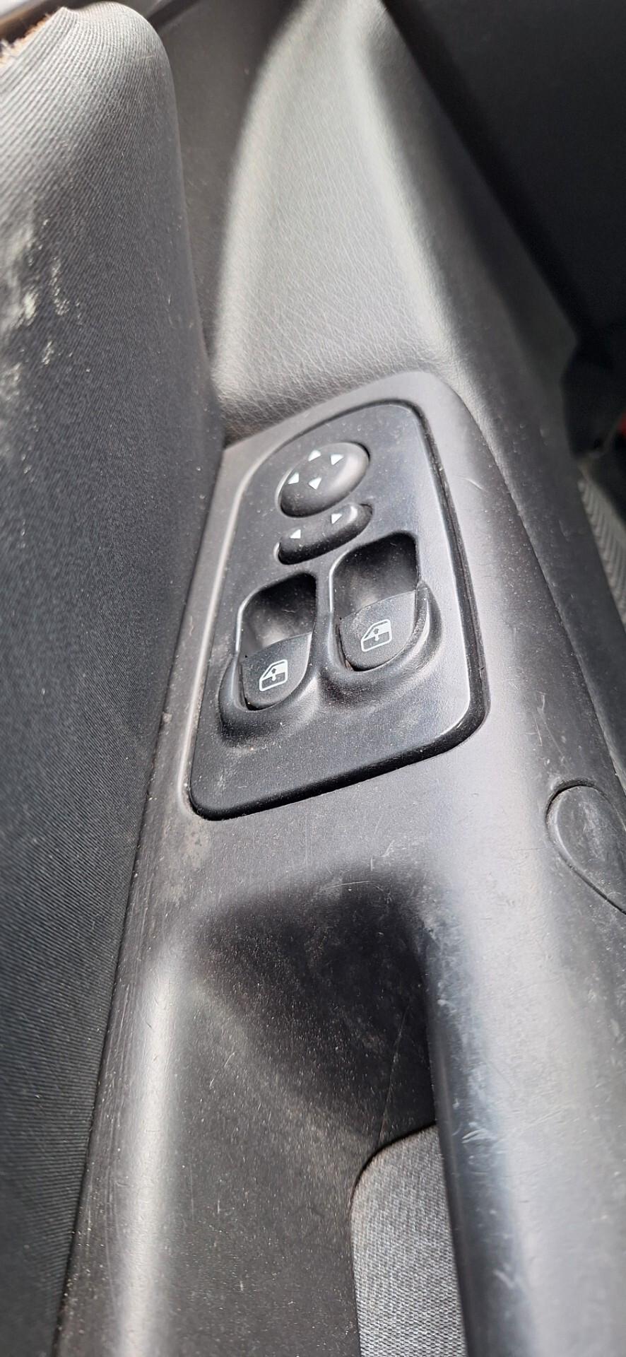 Lancia Ypsilon 1.2 Oro