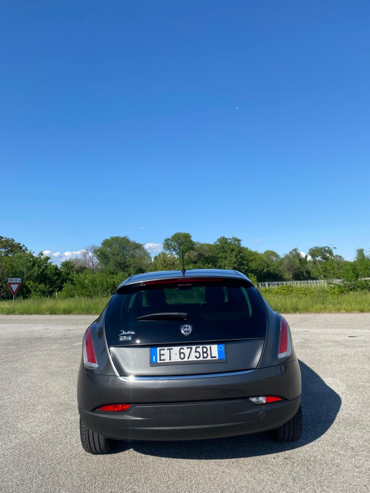 Lancia Delta 1.6 MJT DPF 105 CV Gold