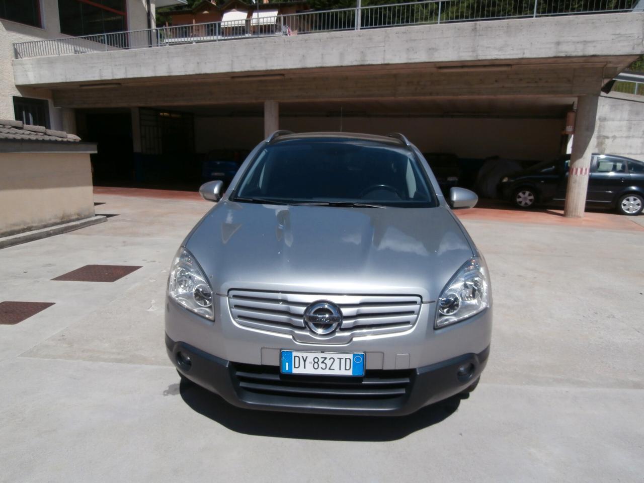 Nissan Qashqai Qashqai+2 2.0 16V 4WD Tekna