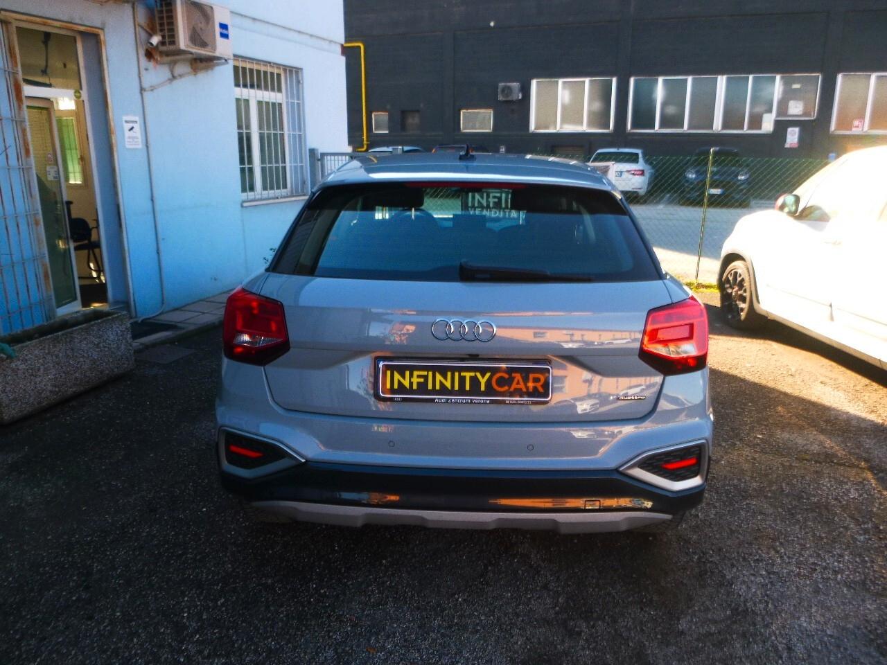 Audi Q2 35 TDI quattro S tronic Identity Black