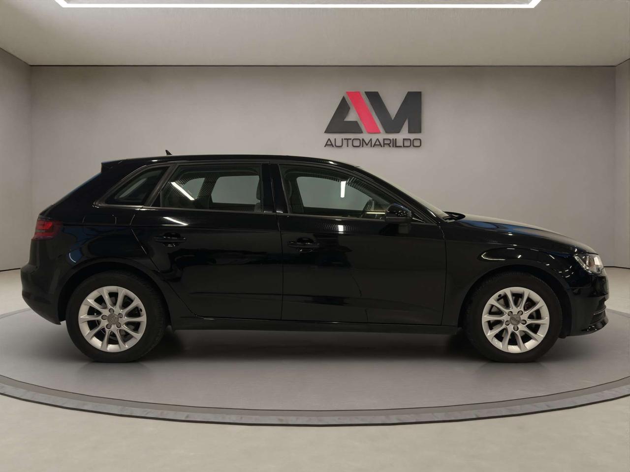Audi A3 A3 III Sportback 1.6 tdi Ambiente