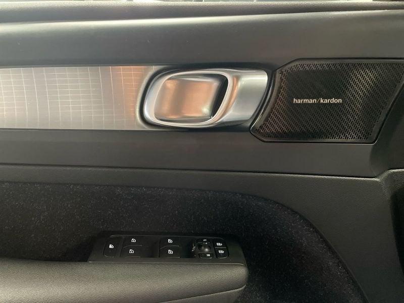 Volvo XC40 1.5 t3 Momentum Pro 163cv my21