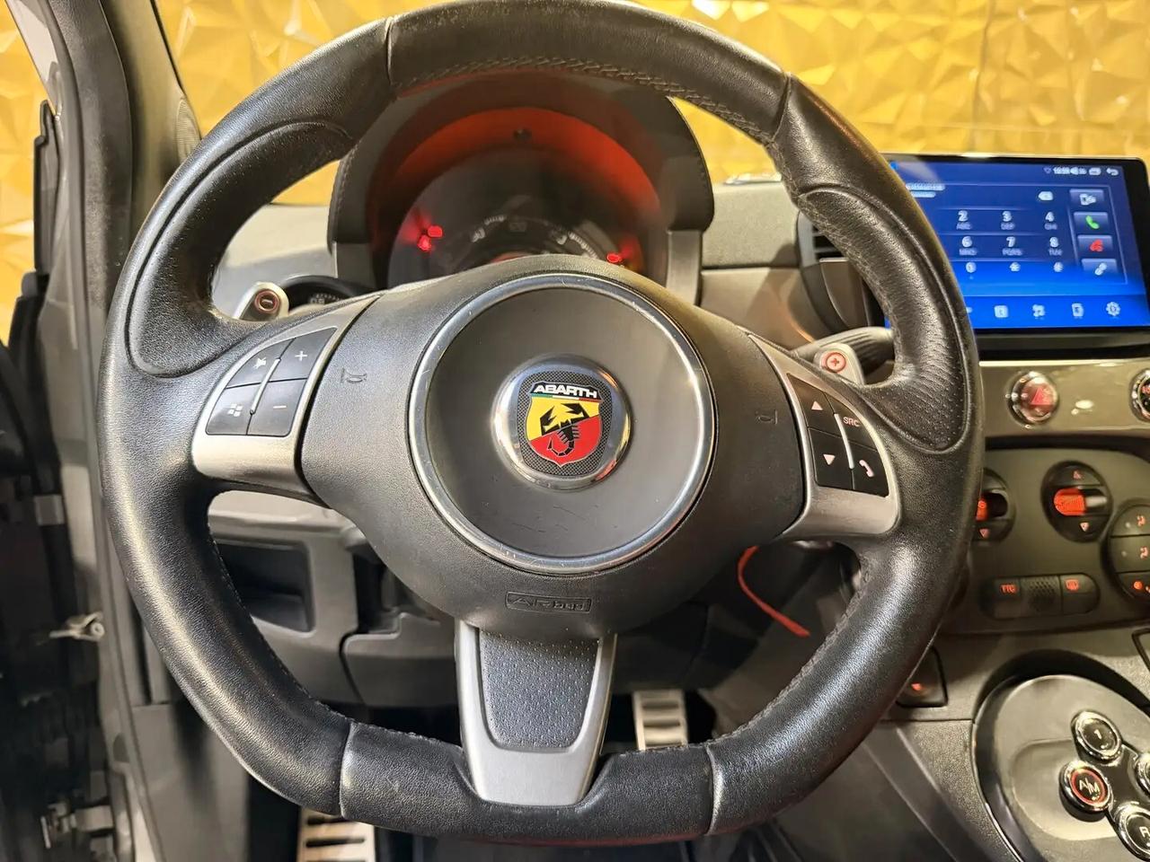 Abarth 500 C 1.4 Turbo T-Jet MTA