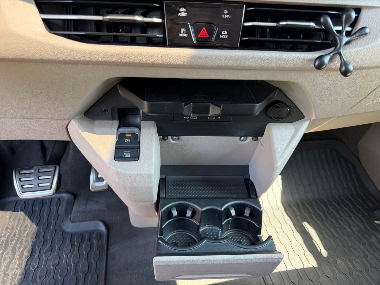 Volkswagen Multivan T7 1.4 TSI eHybrid Style Bulli VW UFFICIALE