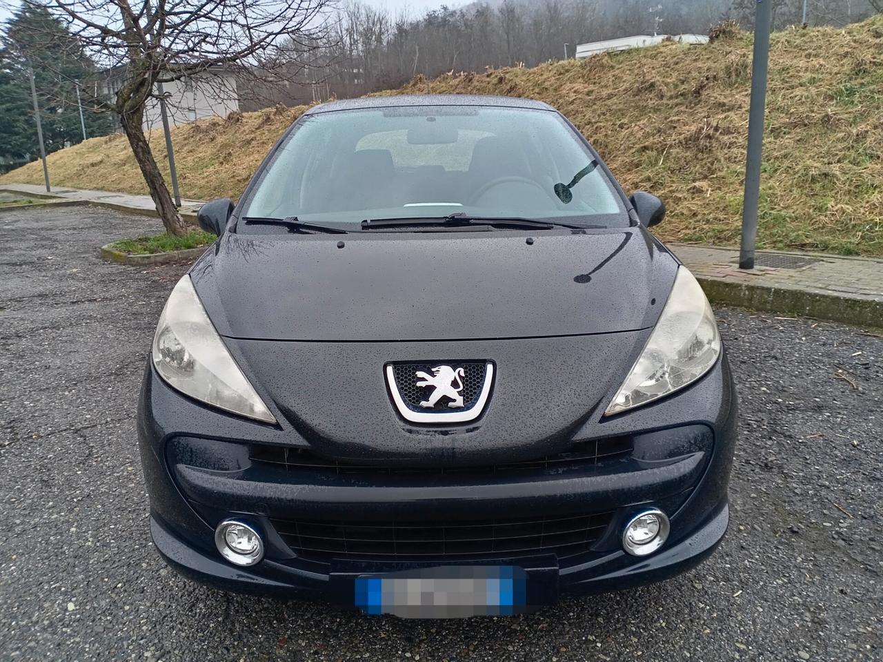 Peugeot 207 1.4 8V 75CV 5p. Energie