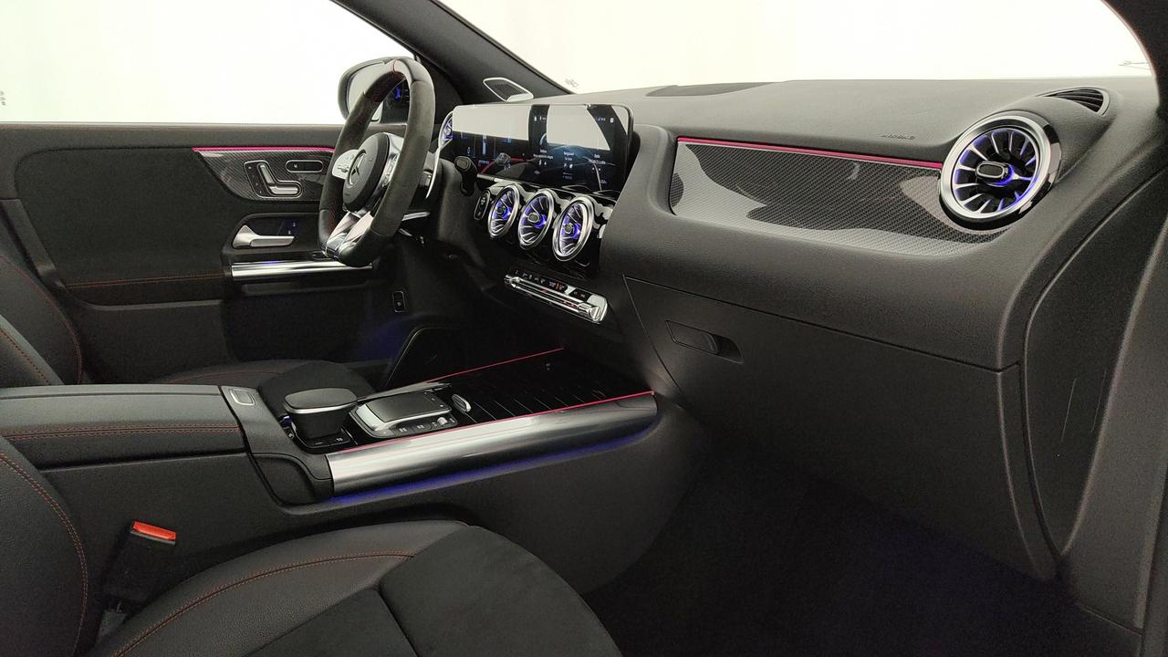 Mercedes-Benz GLA AMG 45 S 4matic+ auto