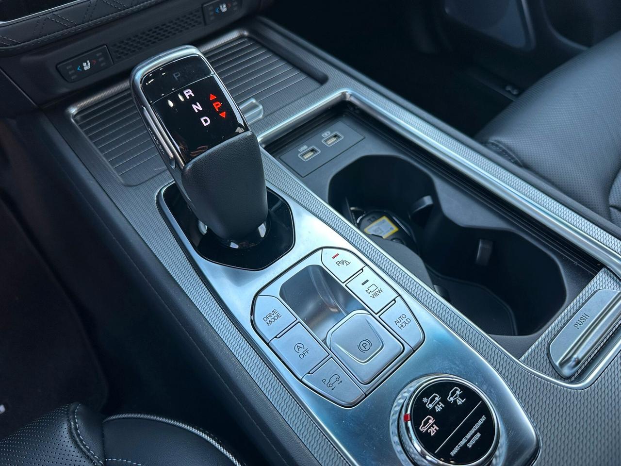 Ssangyong REXTON 2.2 4WD Dream 8 A/T