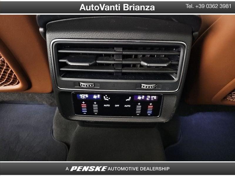 Audi Q7 Q7 3.0 tdi mhev Business quattro 7p.ti