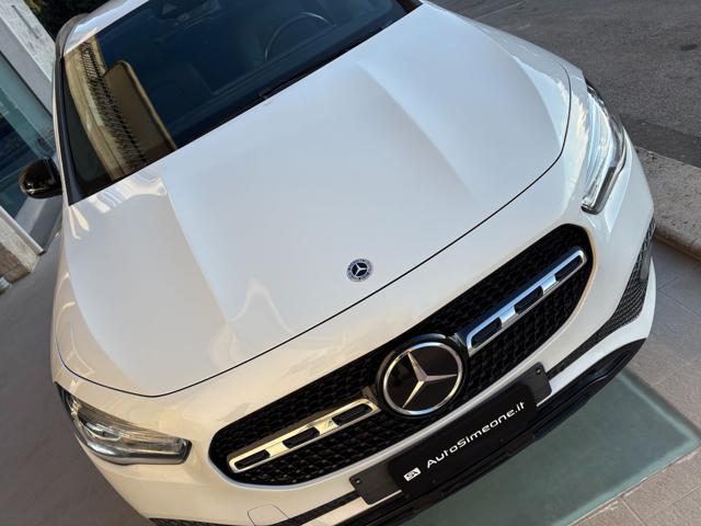 MERCEDES-BENZ GLA 180 d Automatic Sport Plus Pack Night-LUCI AMBIENTE