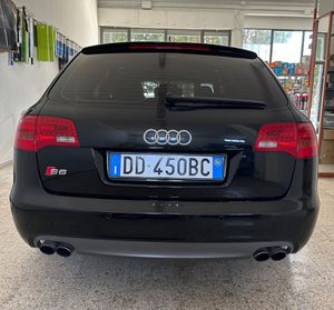 Audi A6 S6 Avant 5.2 V10 Motore Lamborghini