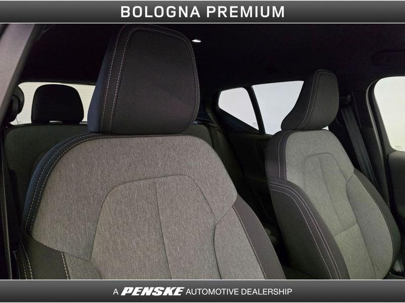 Volvo XC40 XC40 B3 automatico Plus Dark