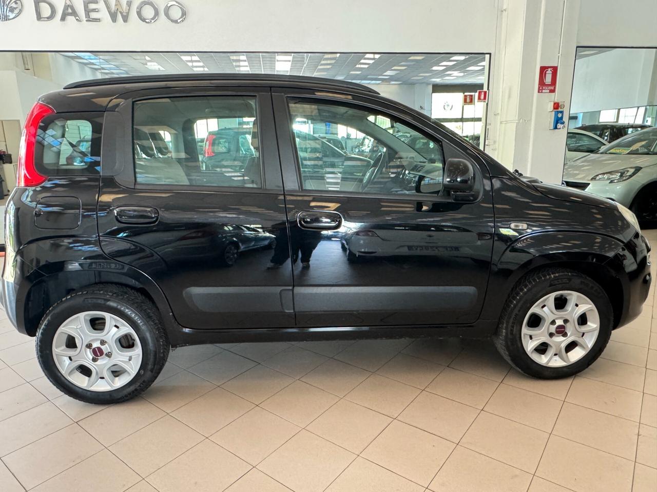 Fiat Panda 0.9 TwinAir Turbo Natural Power Lounge