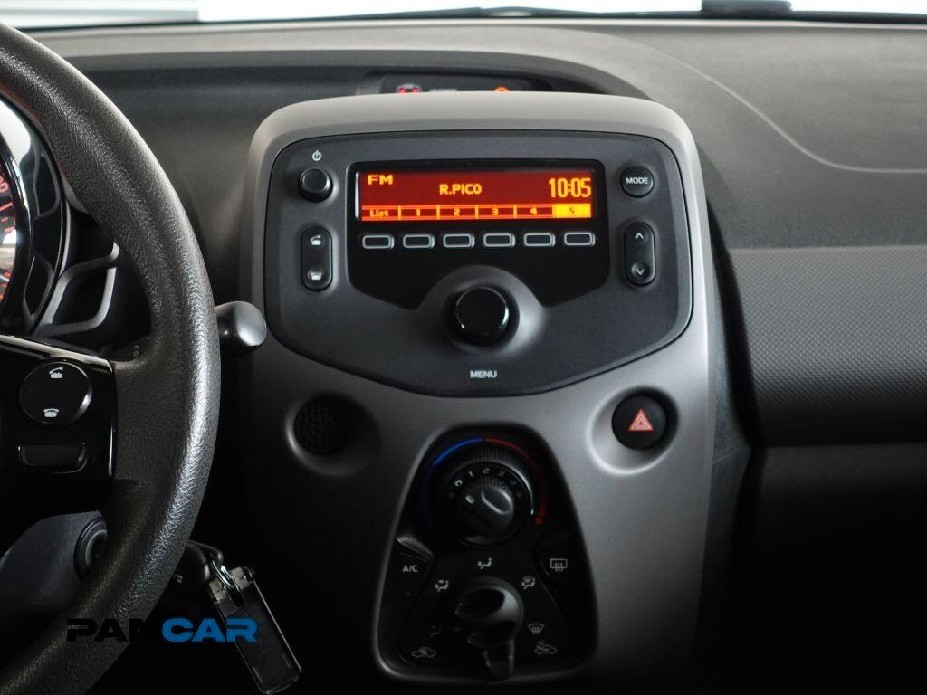 Peugeot 108 VTi 72 S&S 5 porte Active Neopatentati