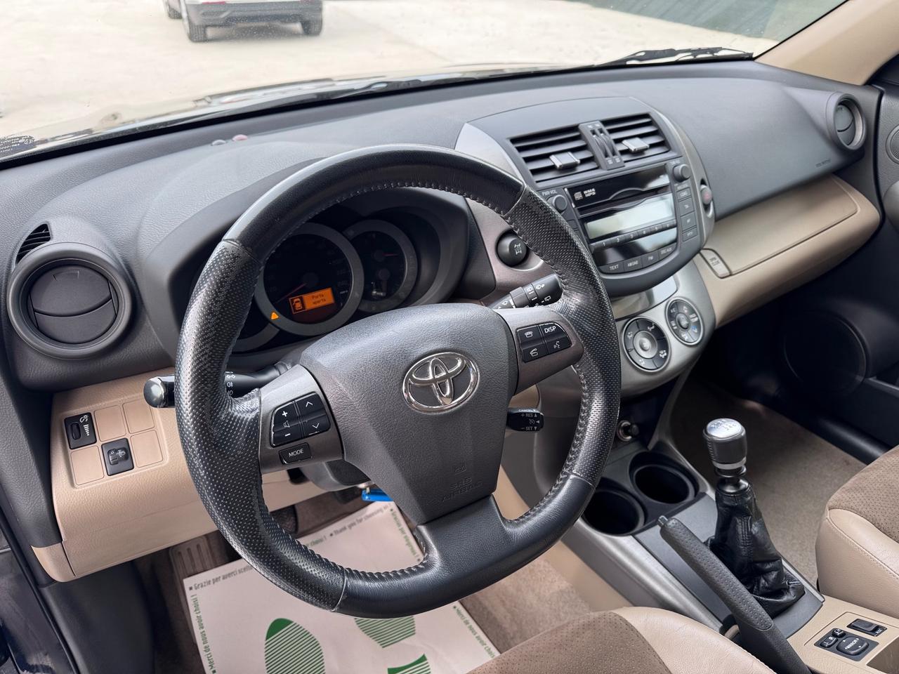 Toyota RAV 4 RAV4 Crossover 2.2 D-4D 150 CV DPF Exclusive