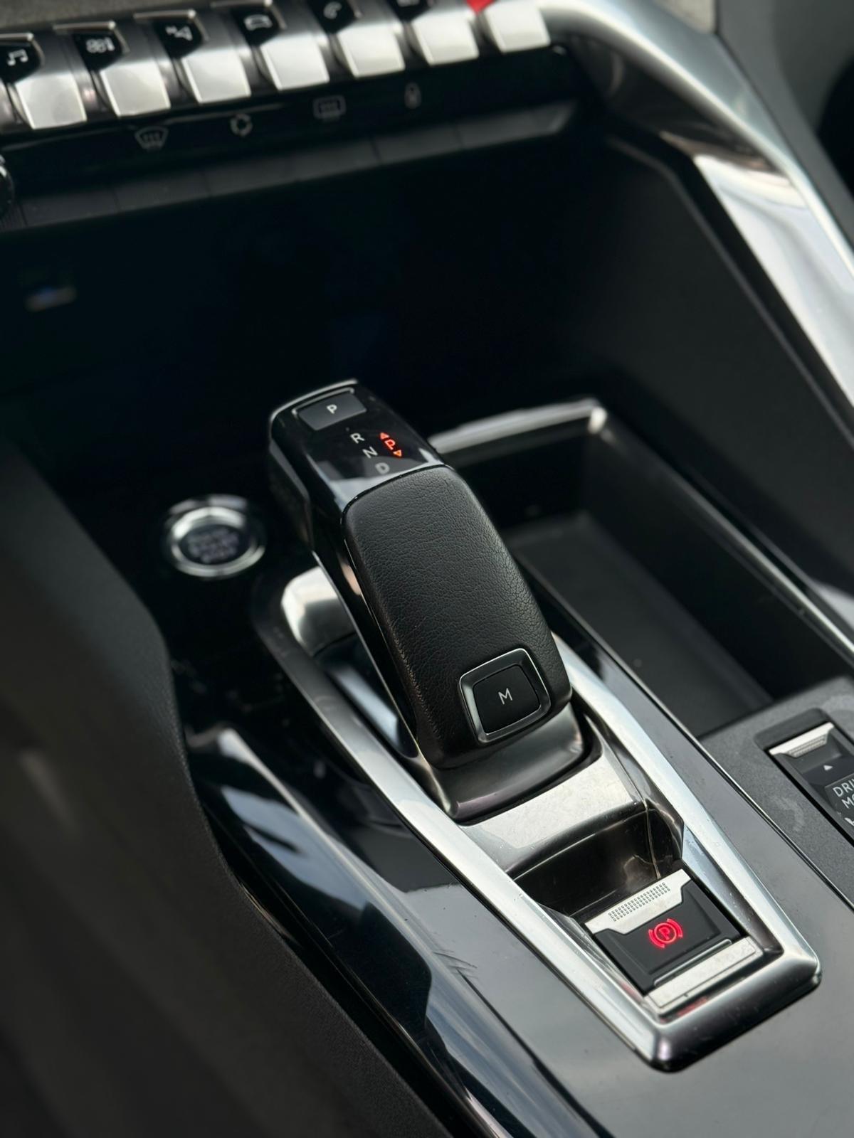 Peugeot 3008 Gt Line 1.5 Diesel 130cv.