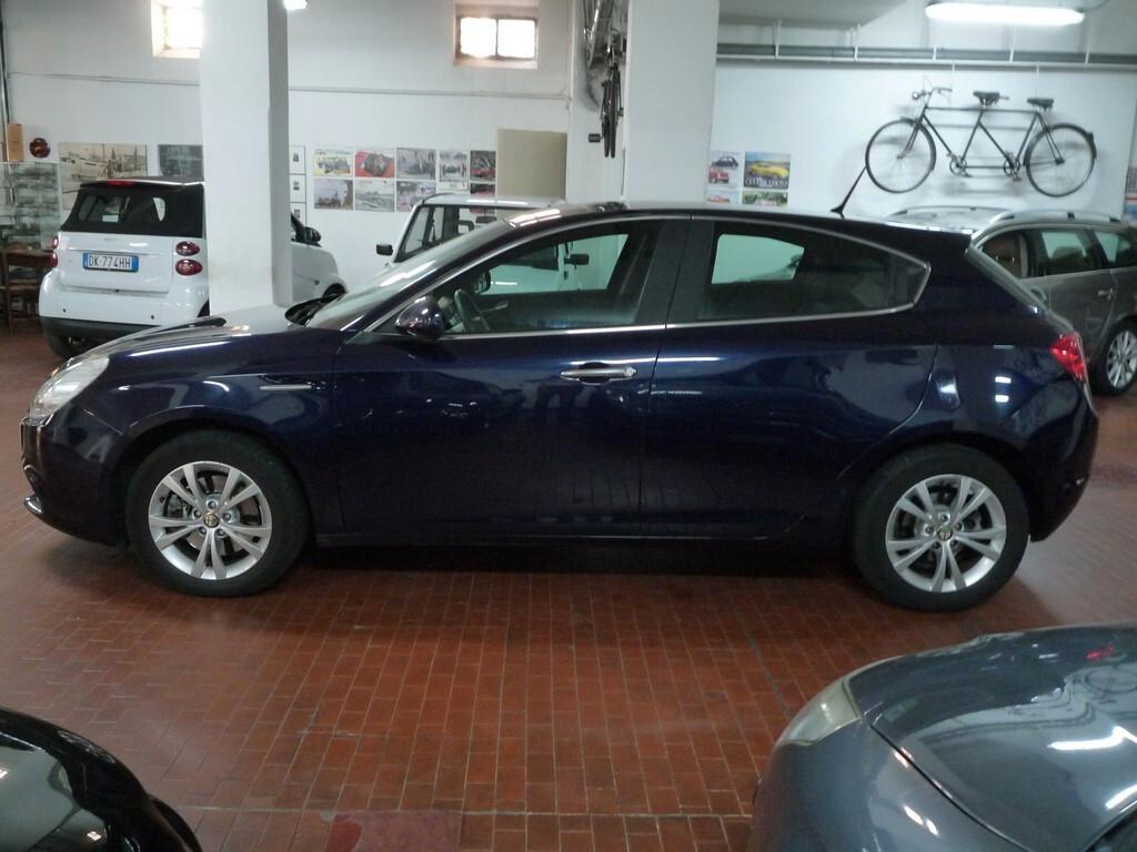 Alfa Romeo Giulietta 1.4 Turbo MultiAir TCT Distinctive