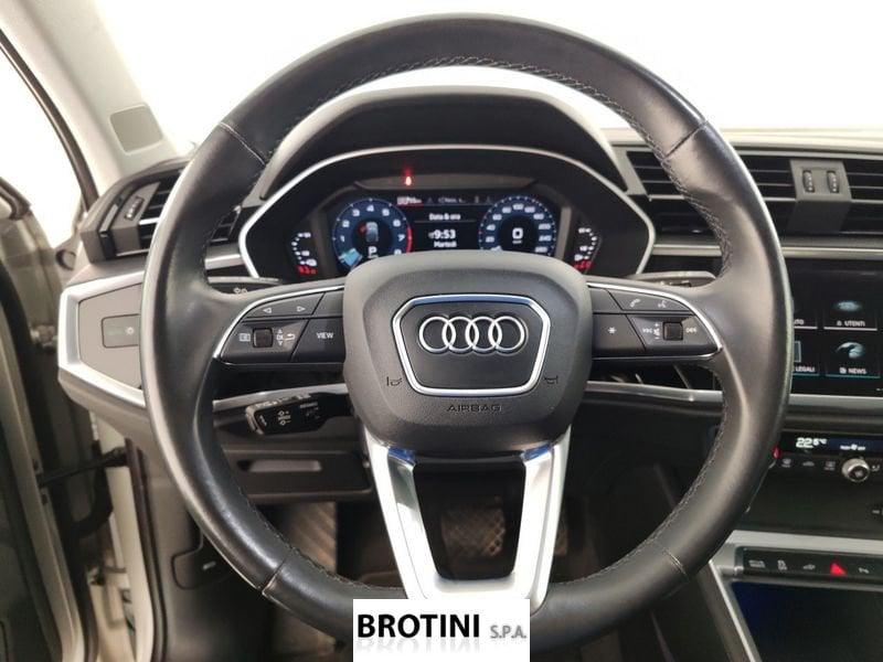 Audi Q3 Sportback 45 TFSI e S tronic Business Plus