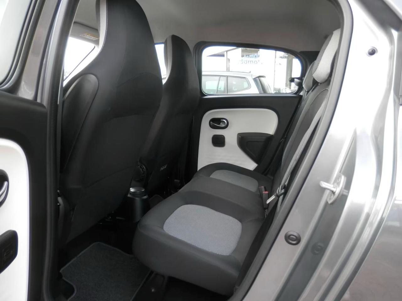 Renault Twingo SCe EDC Zen