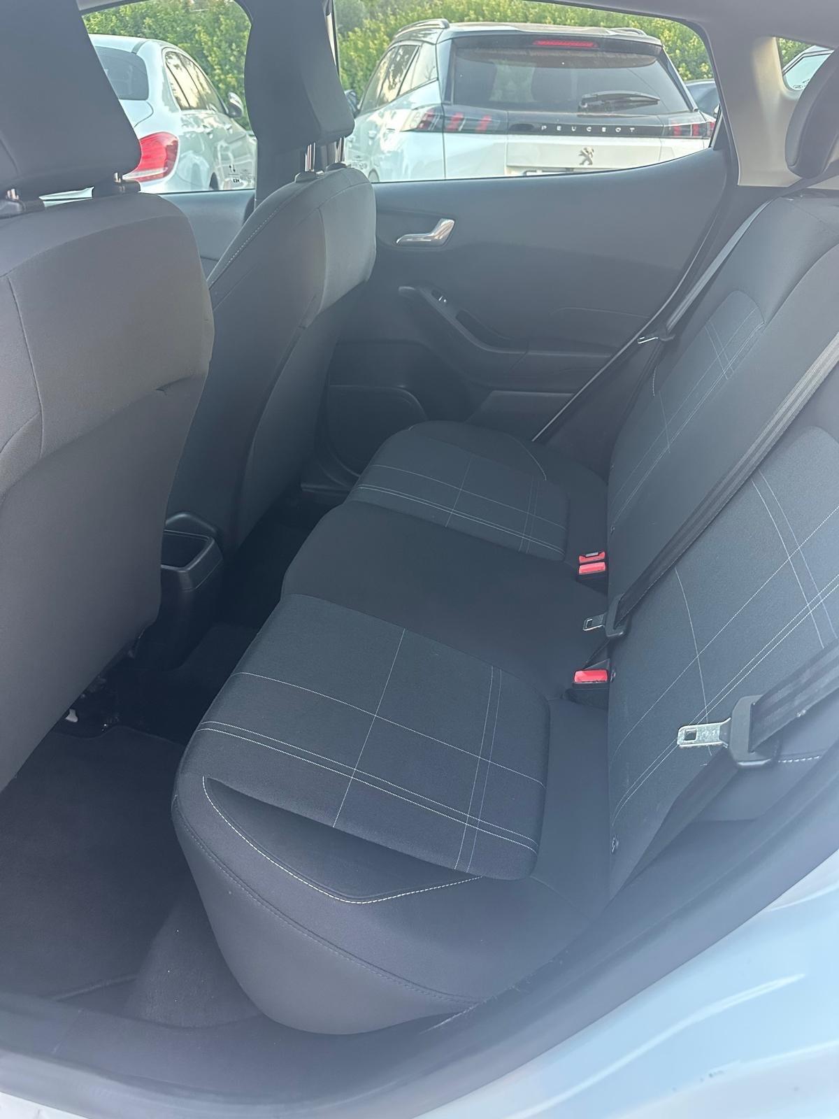 Ford Fiesta 1.5 EcoBlue 5 porte Connect