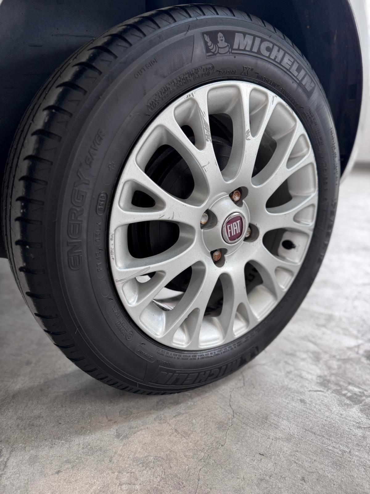 Fiat Punto Evo 1.4 5 porte Dynamic GPL