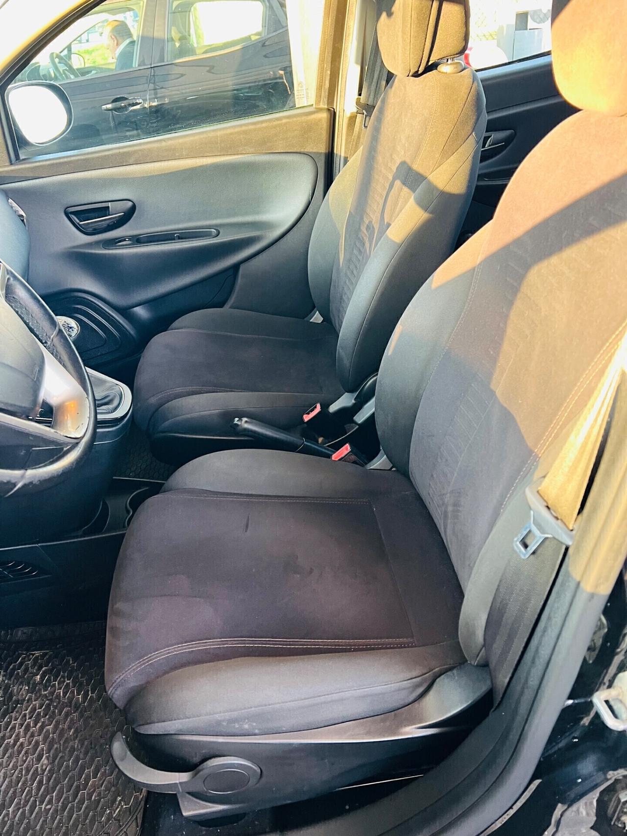 Lancia Ypsilon 1.3 MJT 16V 95 CV 5 porte S&S Platinum