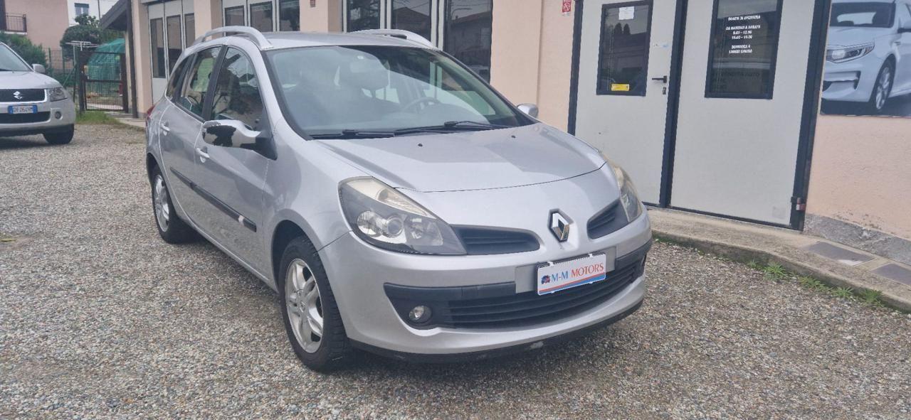 RENAULT Clio 1.2 16V 5 porte Le Iene