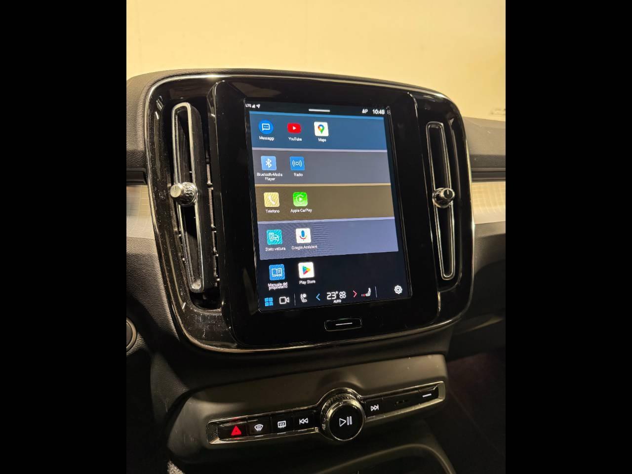 VOLVO XC40 T2 CORE AUTO