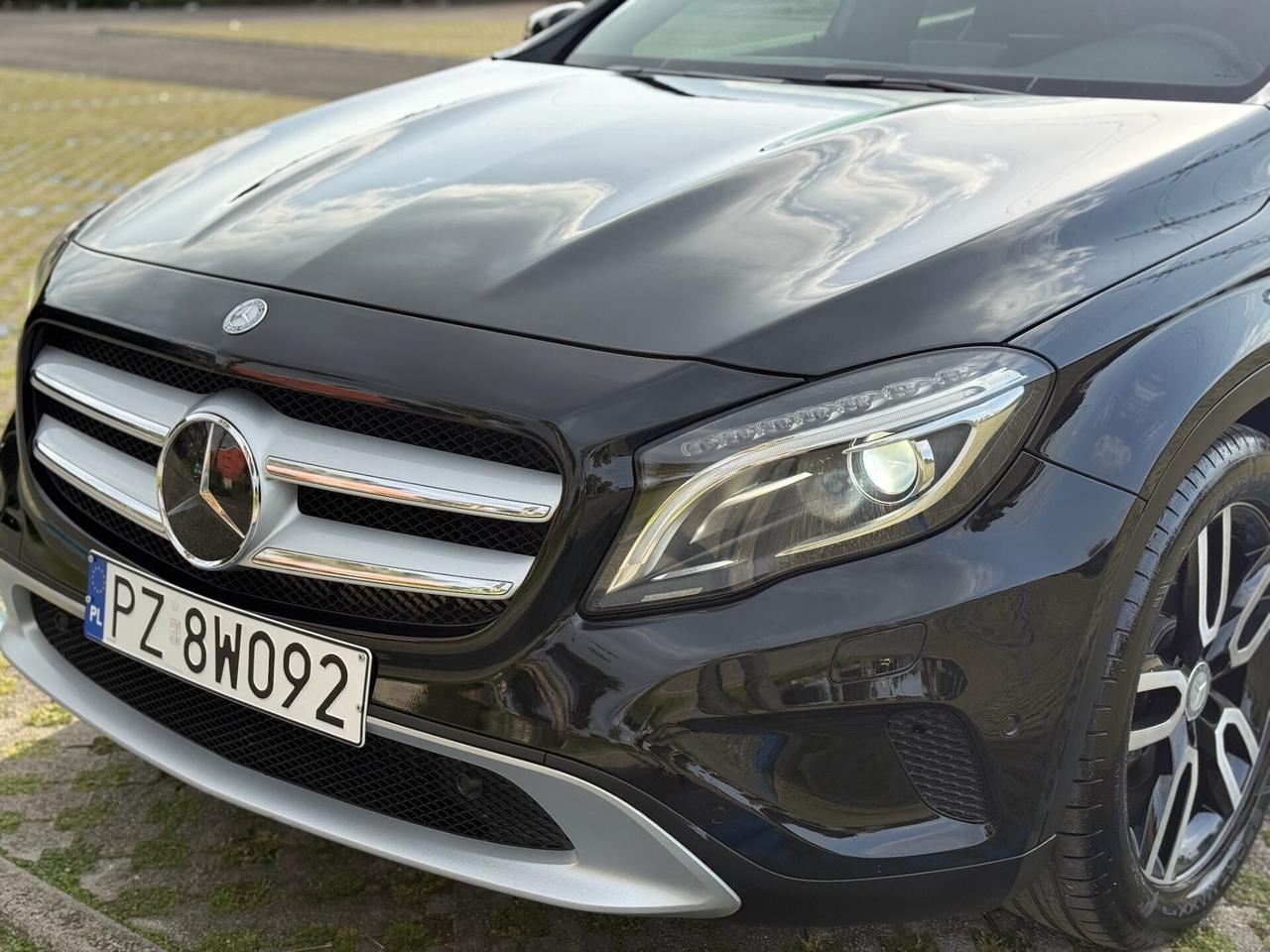 MERCEDES GLA 220 CDI 2015 Automatic 4Matic Premium