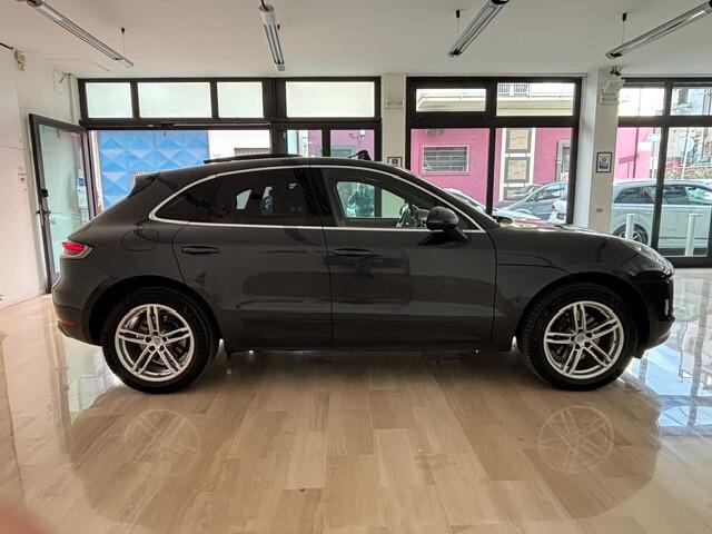 Porsche Macan 2.0 245cv pdk 2021