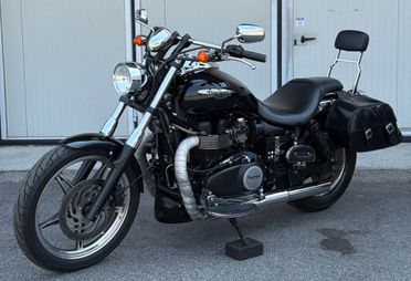 Triumph SpeedMaster 900