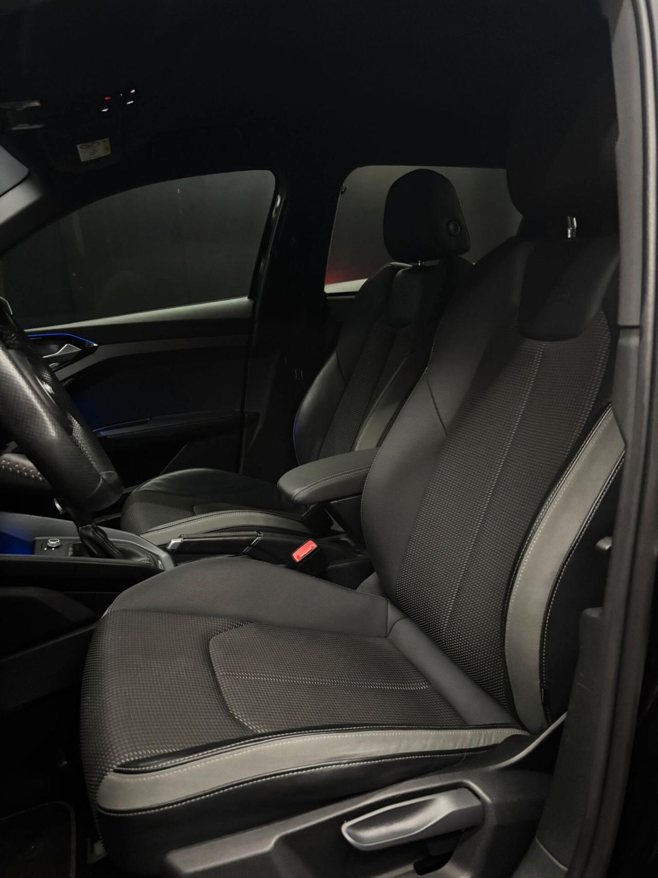 Audi A1 SPB 40 TFSI S tronic line edition 2.0 200cv