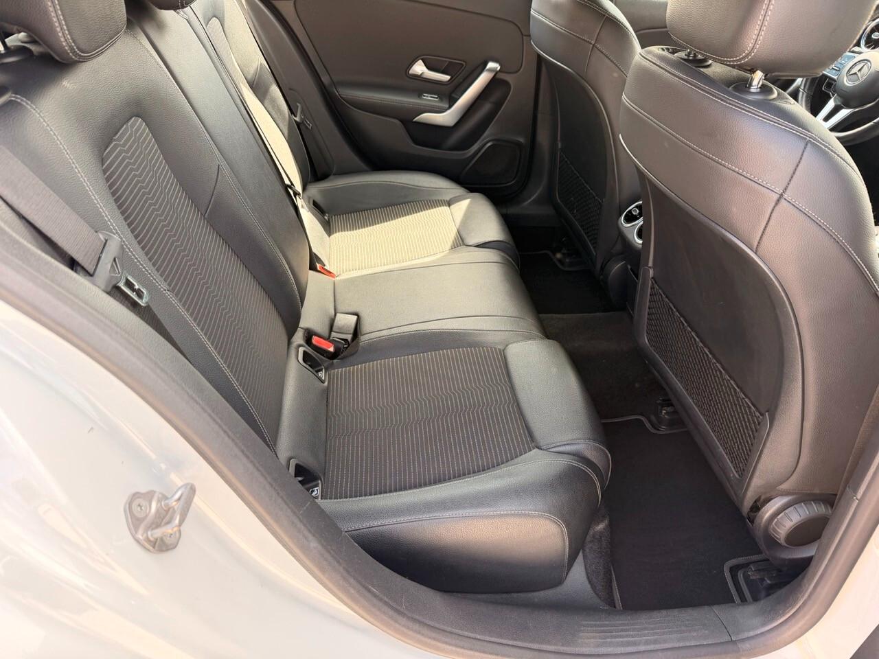 Mercedes-Benz A 180 d Sport auto