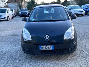 Renault Twingo 1.2 8V Confort OK NEOPATENTATI