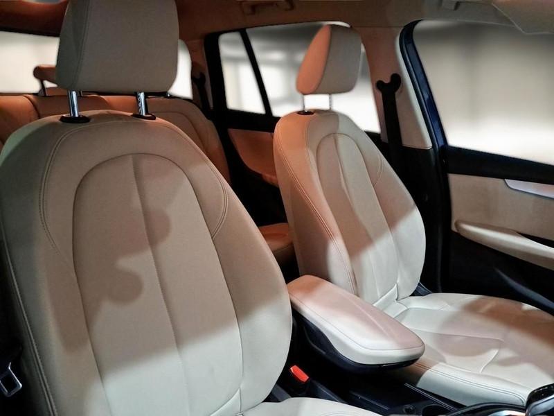 BMW 218 GRAN TOURER xDrive Business Aut.