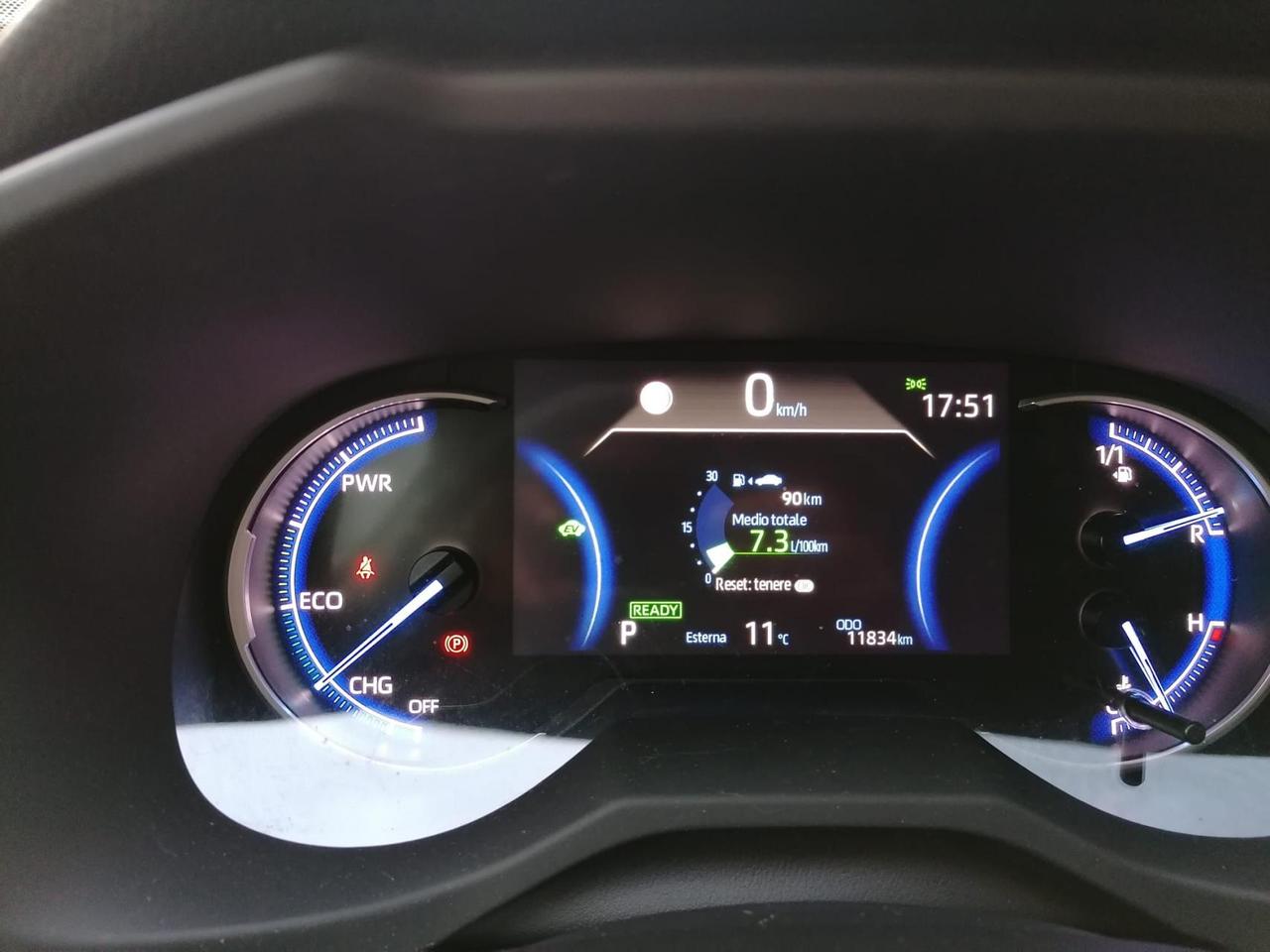 Toyota RAV4 2.5 HV (218CV) E-CVT 2WD Business Bianco
