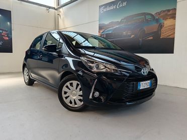 Toyota Yaris 1.5 Hybrid 5 porte Business PREZZO REALE
