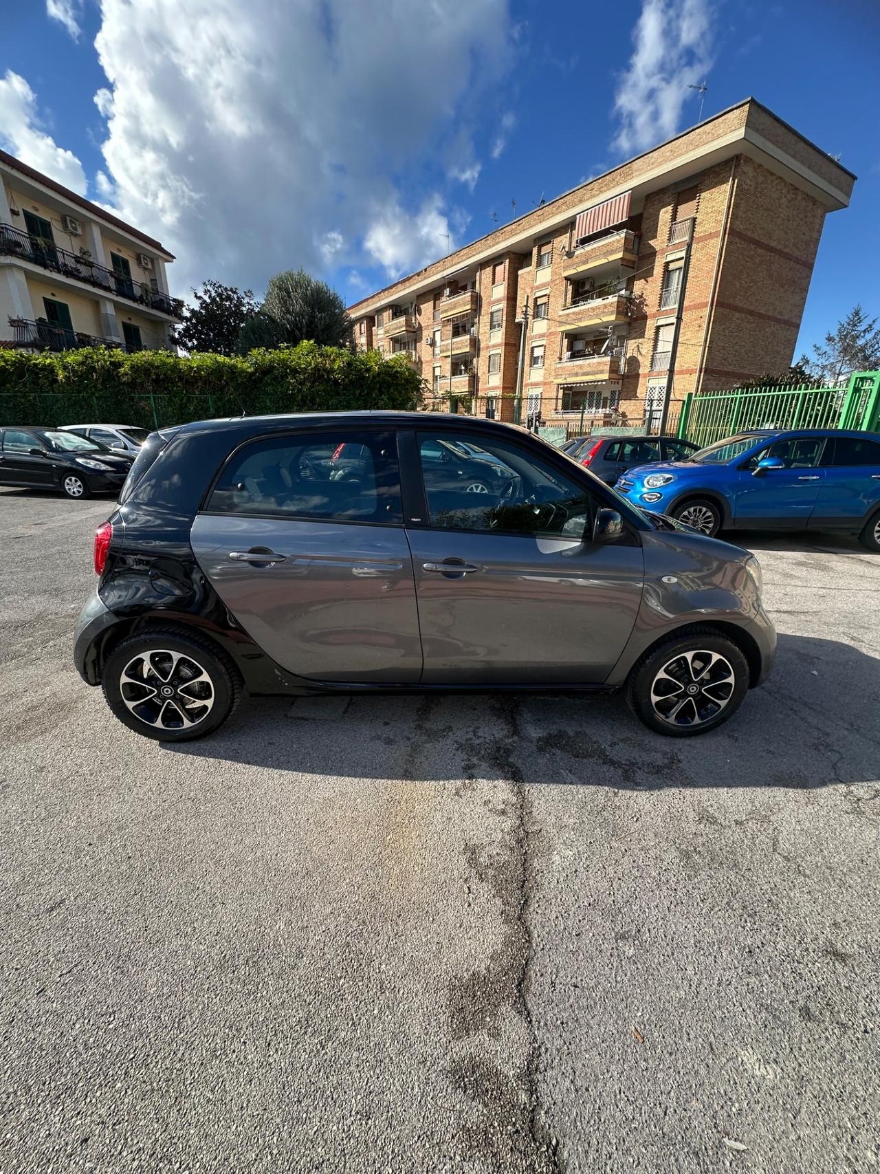 Smart ForFour 70 1.0 Prime