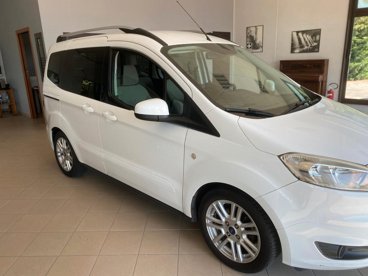 Ford Tourneo Courier 1.0 EcoBoost 100 CV Plus
