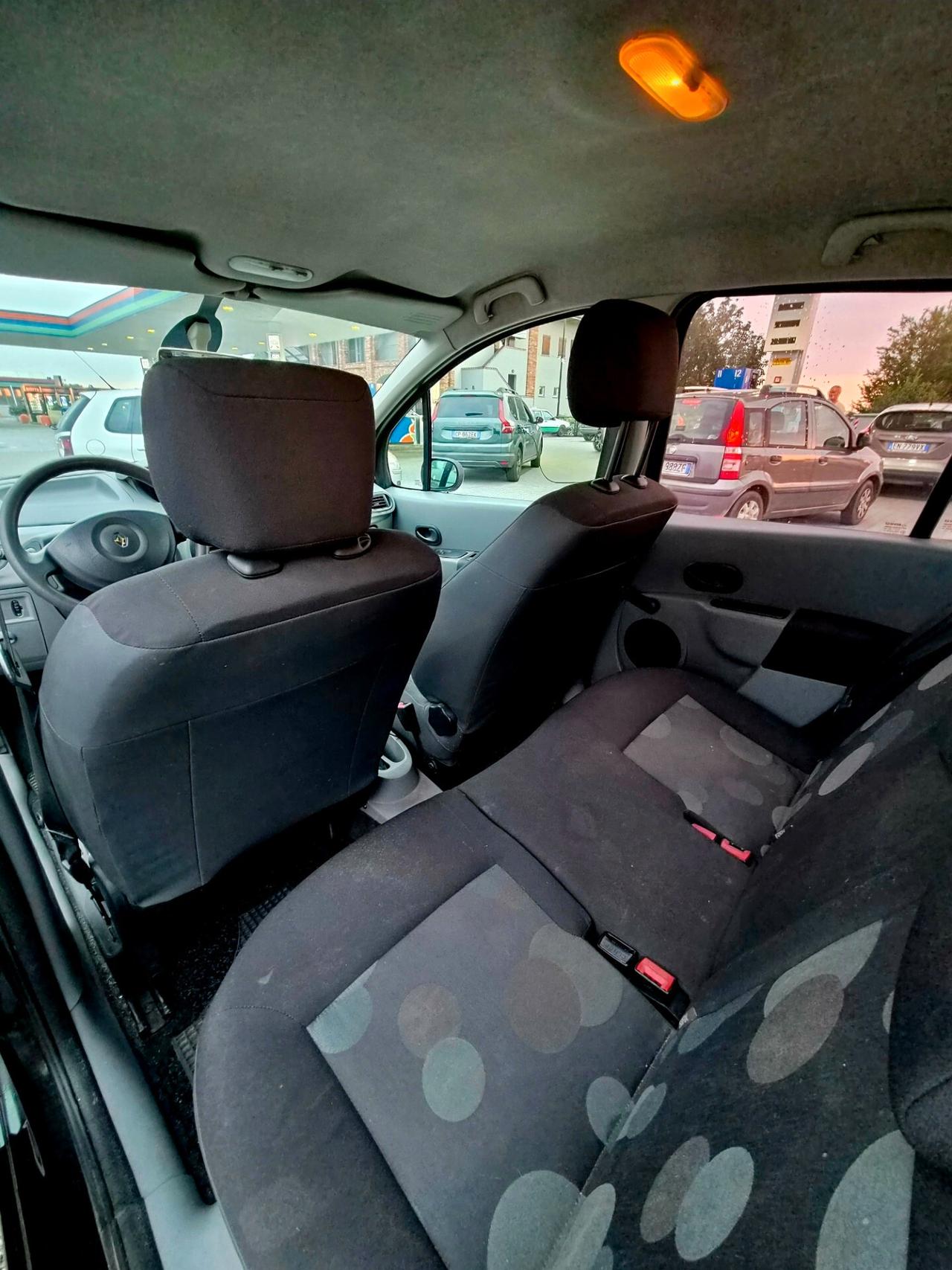 Renault Modus 1.2 16V Dynamique
