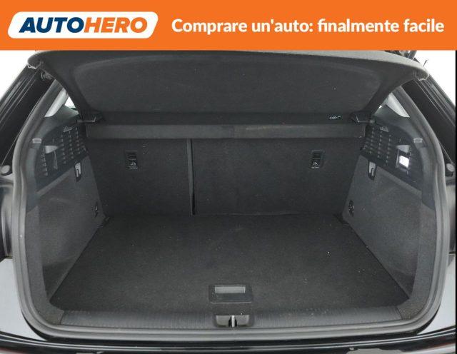 AUDI Q2 35 TDI quattro S tronic Business