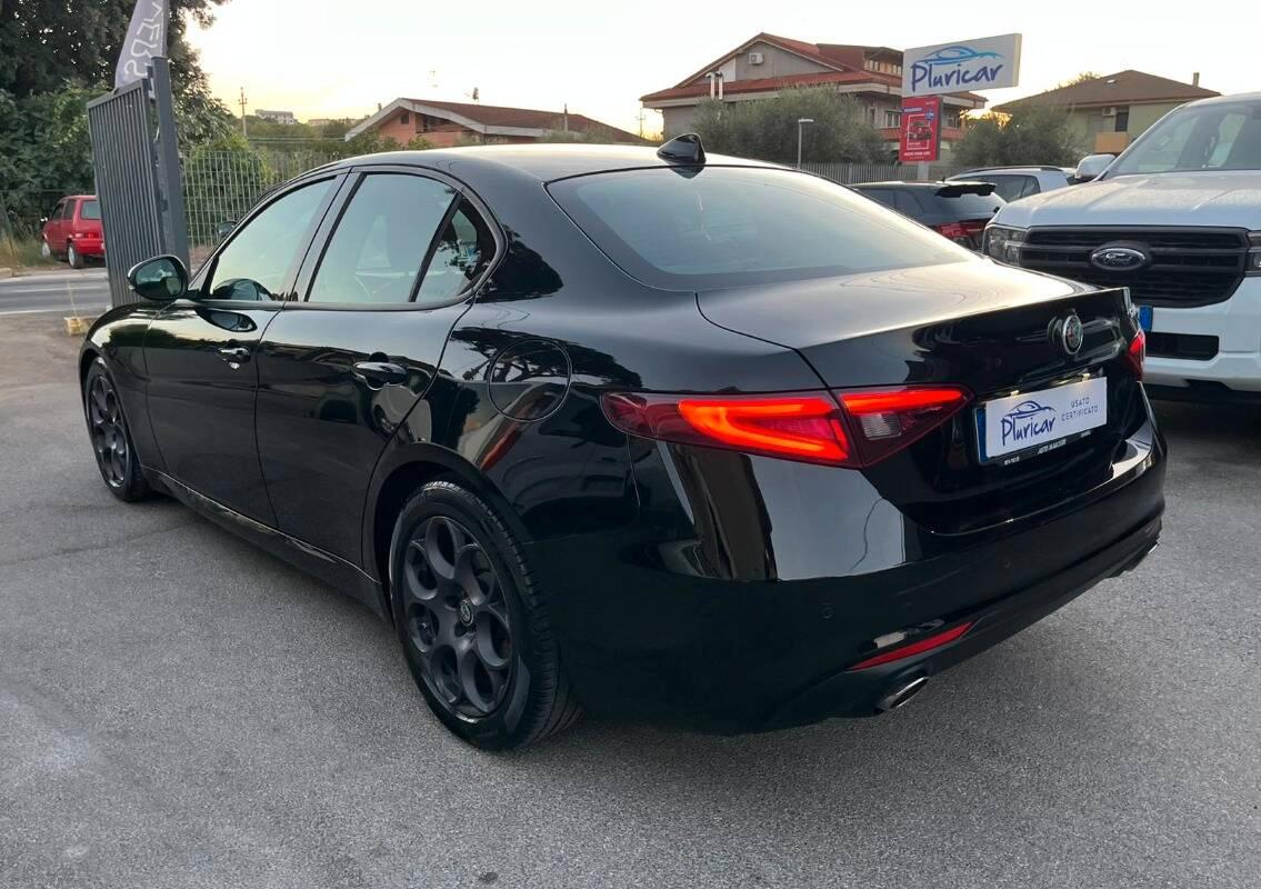 Alfa Romeo Giulia 2.2 t Super 180cv auto