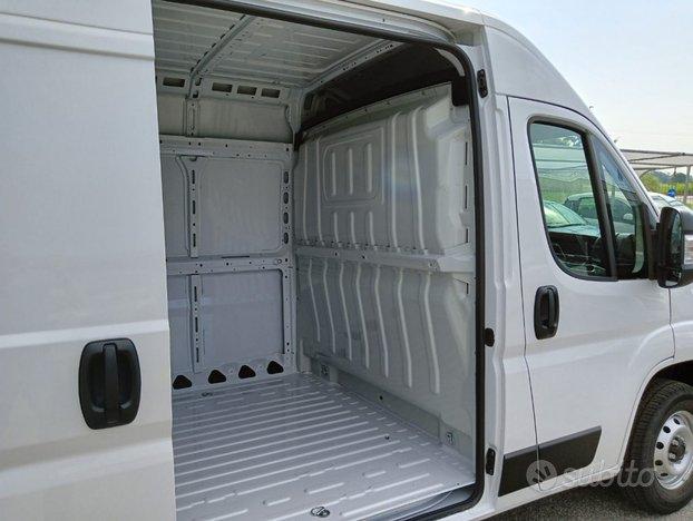 FIAT Ducato 35 L2 H2 2.2 Mjt 140CV Furgone PM-T