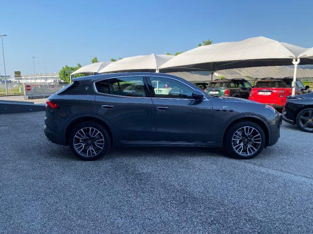 MASERATI Grecale MHEV 300 CV AWD GT